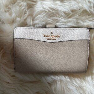 Kate Spade Leila Compact Bifold Wallet, Tan & Cream Colorblock